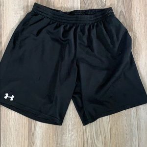 Men’s large under armor shorts
